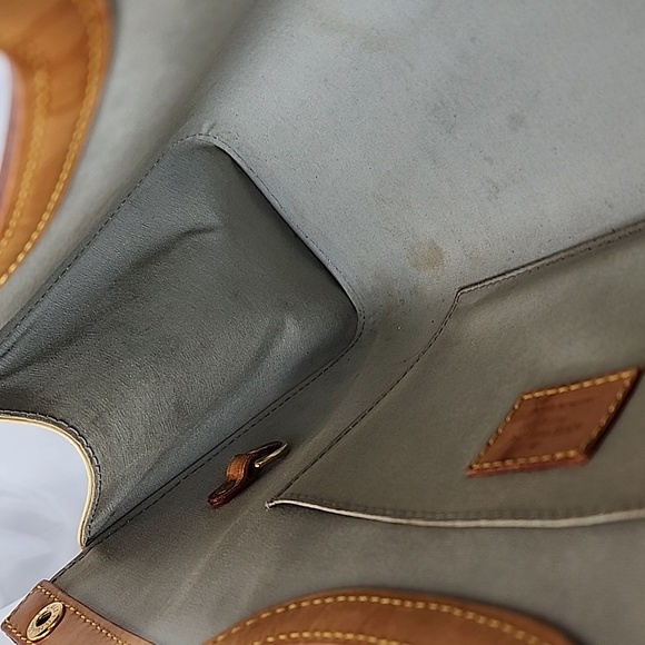 Authentic Louis Vuitton Roxbury Drive - Picture 15 of 16